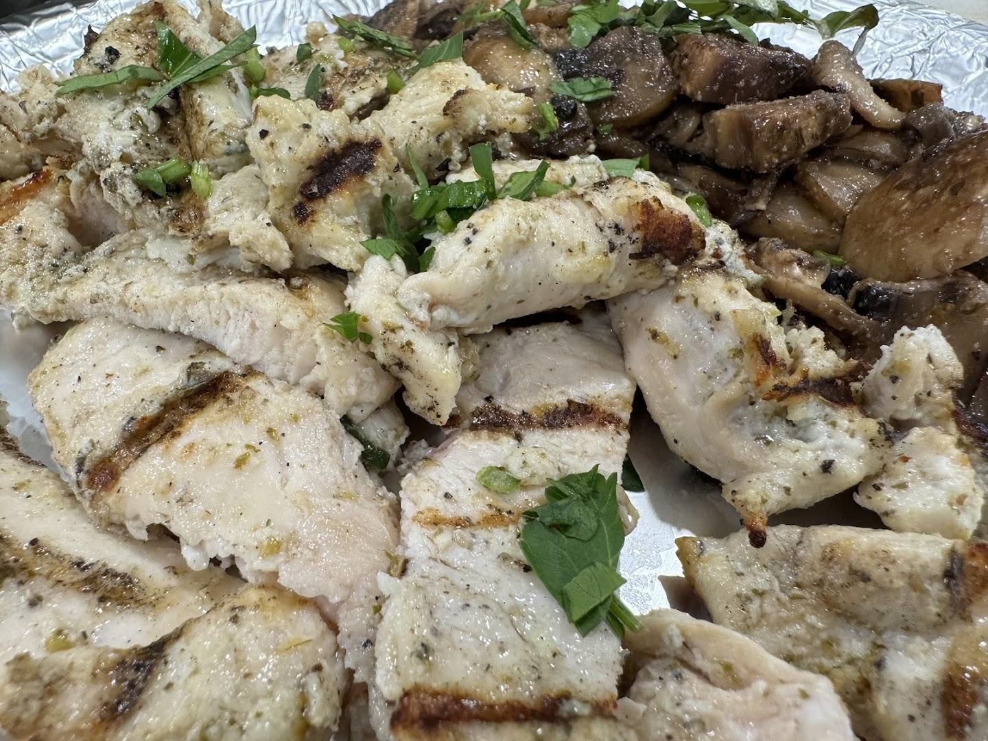 SOFIAS RESTAURANT Chicken Mandarin